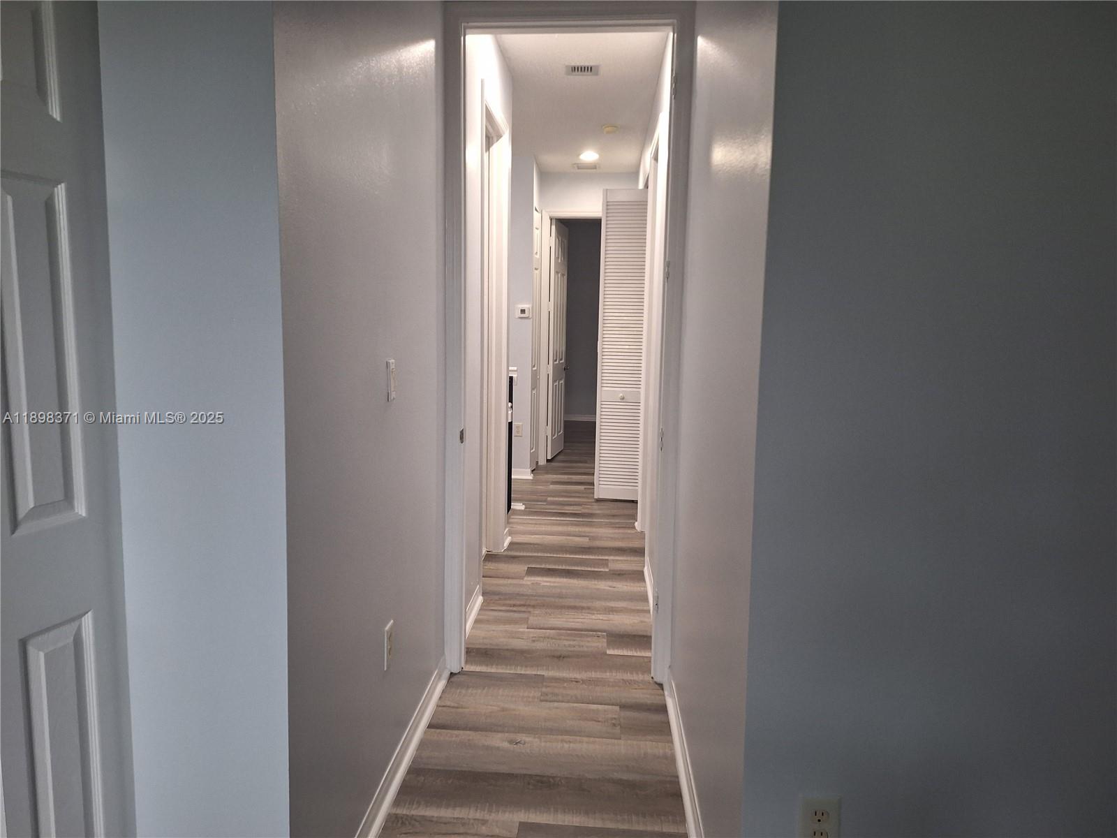 MARBELLA COVE - Residential