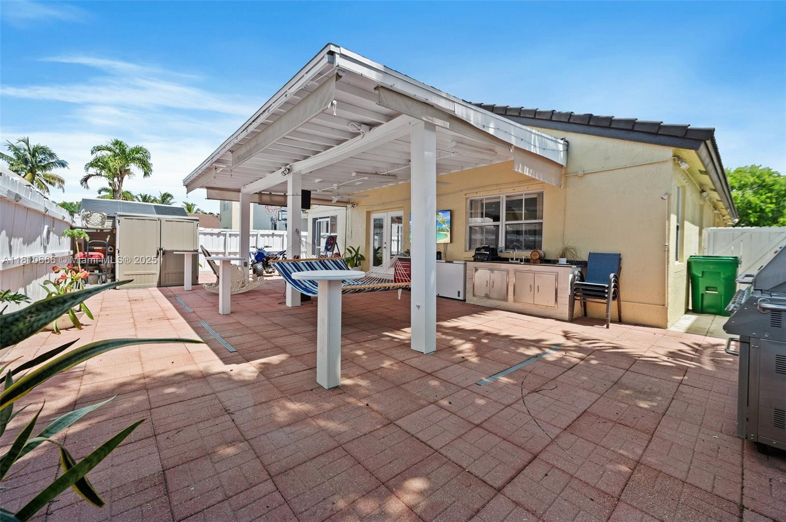 MIRAMAR PATIO HOMES - Residential