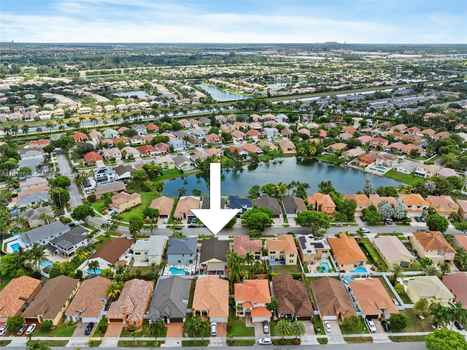 MIRAMAR PATIO HOMES - Residential