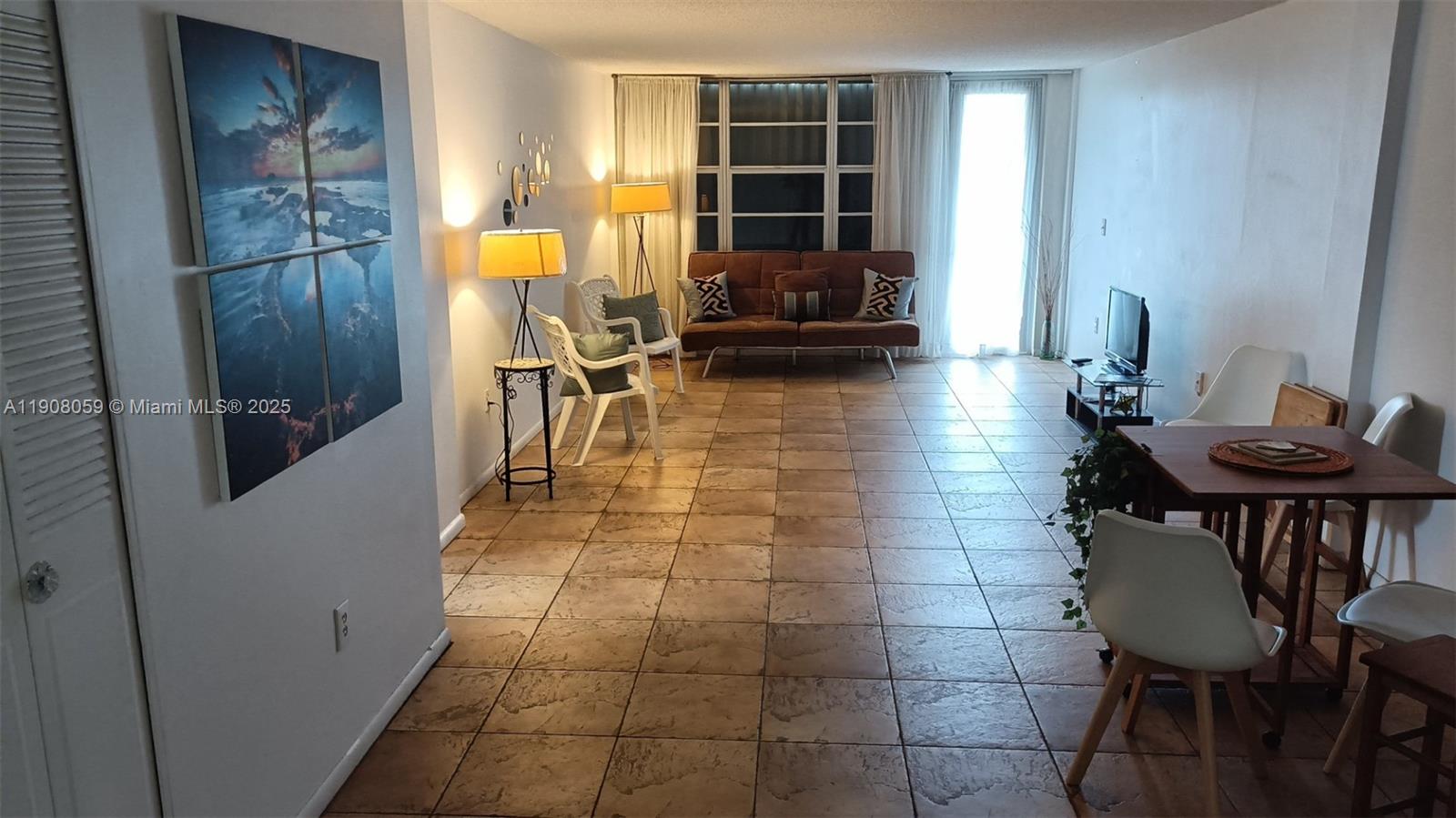 JAMES CENTRAL TOWERS COND - Residential