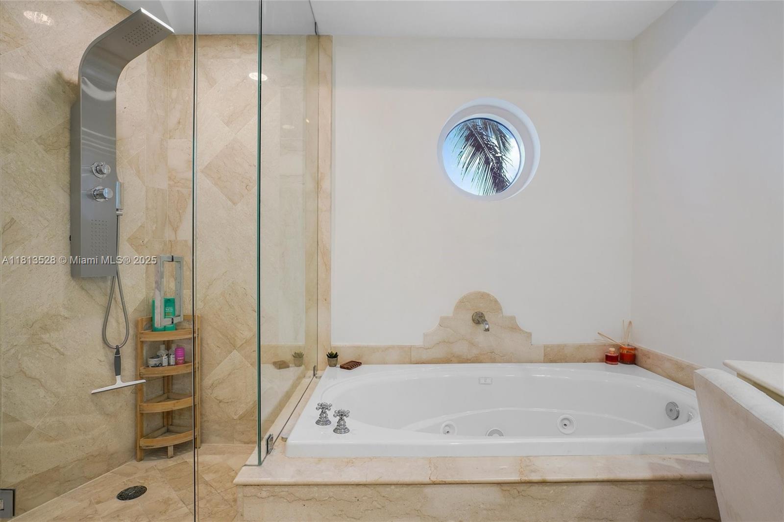 CONTINUUM ON SOUTH BEACH - Residential Lease