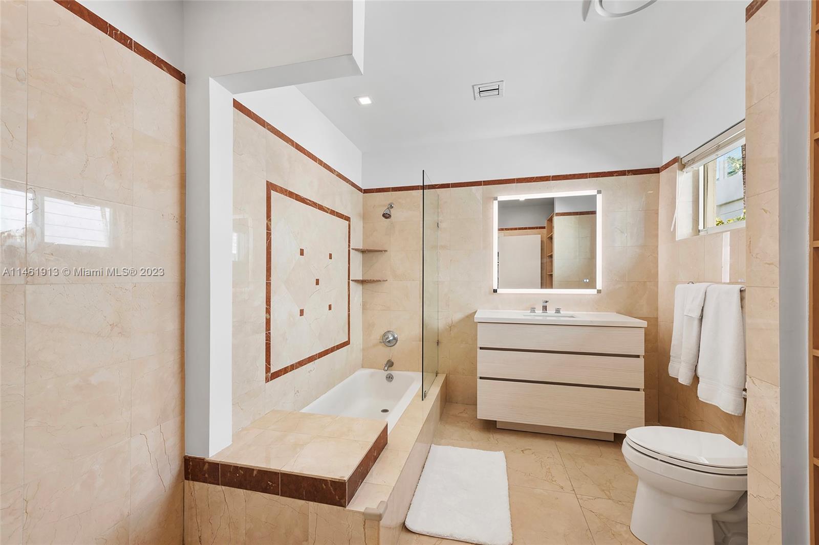 SECOND AMD PLAT OF NORMADY - Residential