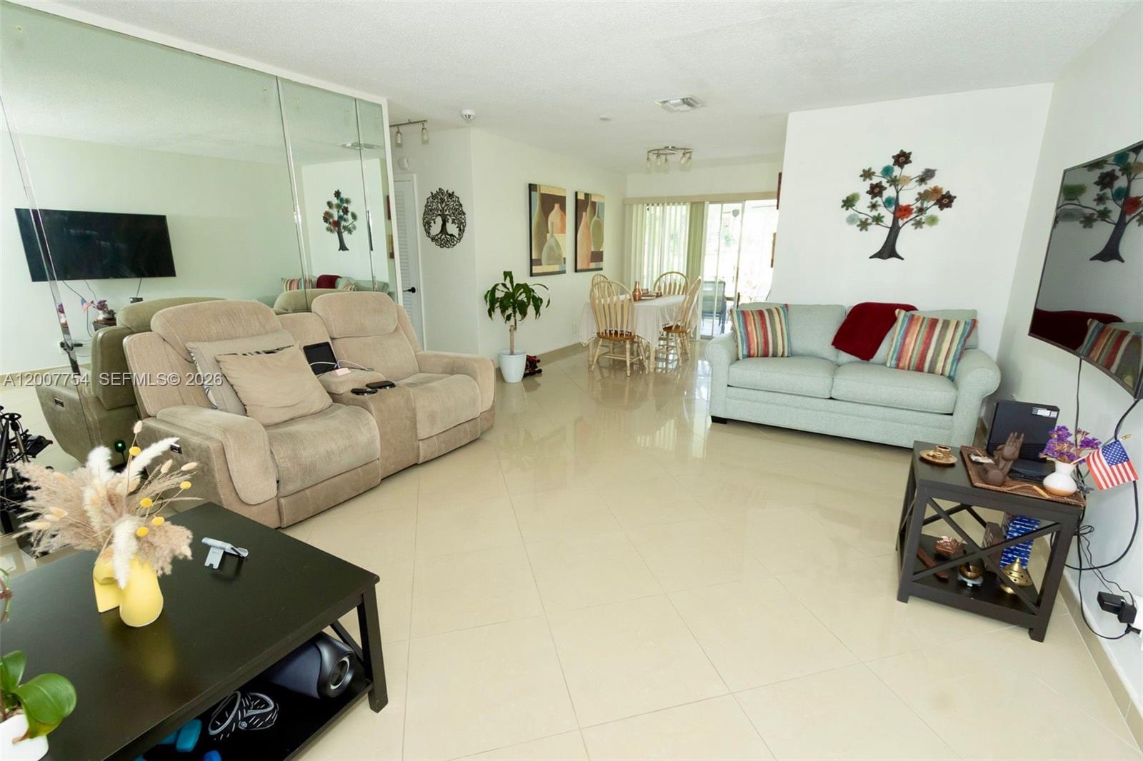 MAINLANDS OF TAMARAC LAKE - Residential