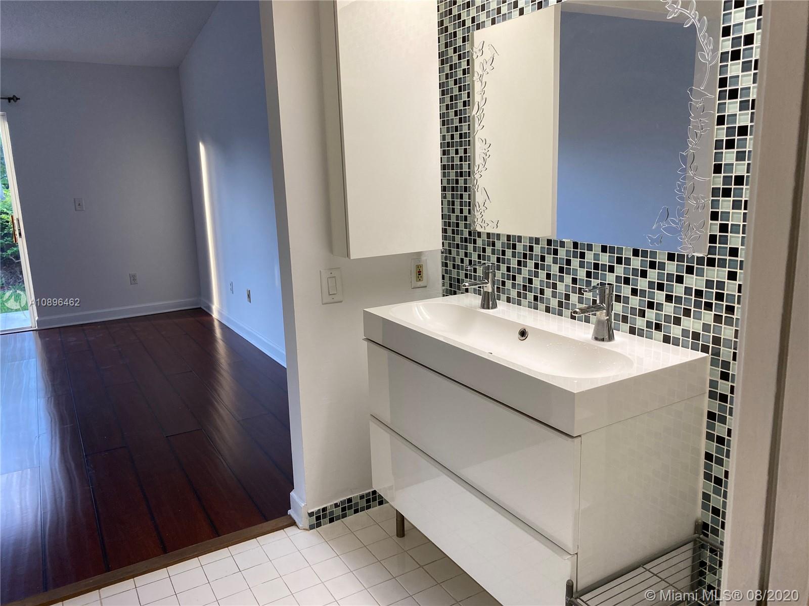 KEYS-GATE NO 2 - Residential