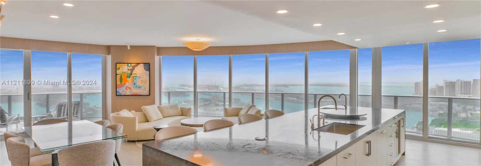 ARIA ON THE BAY CONDO - Residential