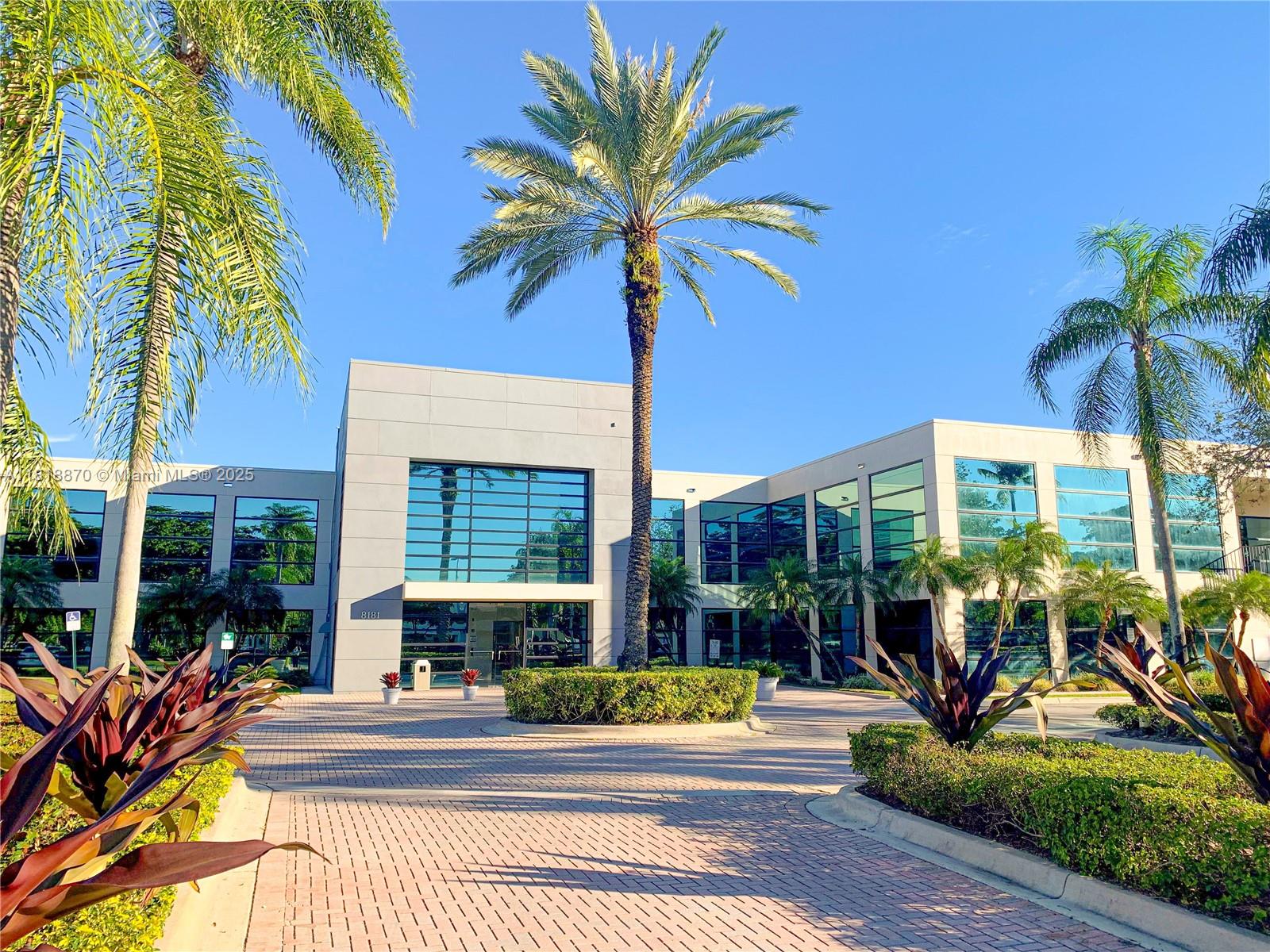 - Professional office in the heart of Miami Lakes
- Two-story atrium lobby
- Parking