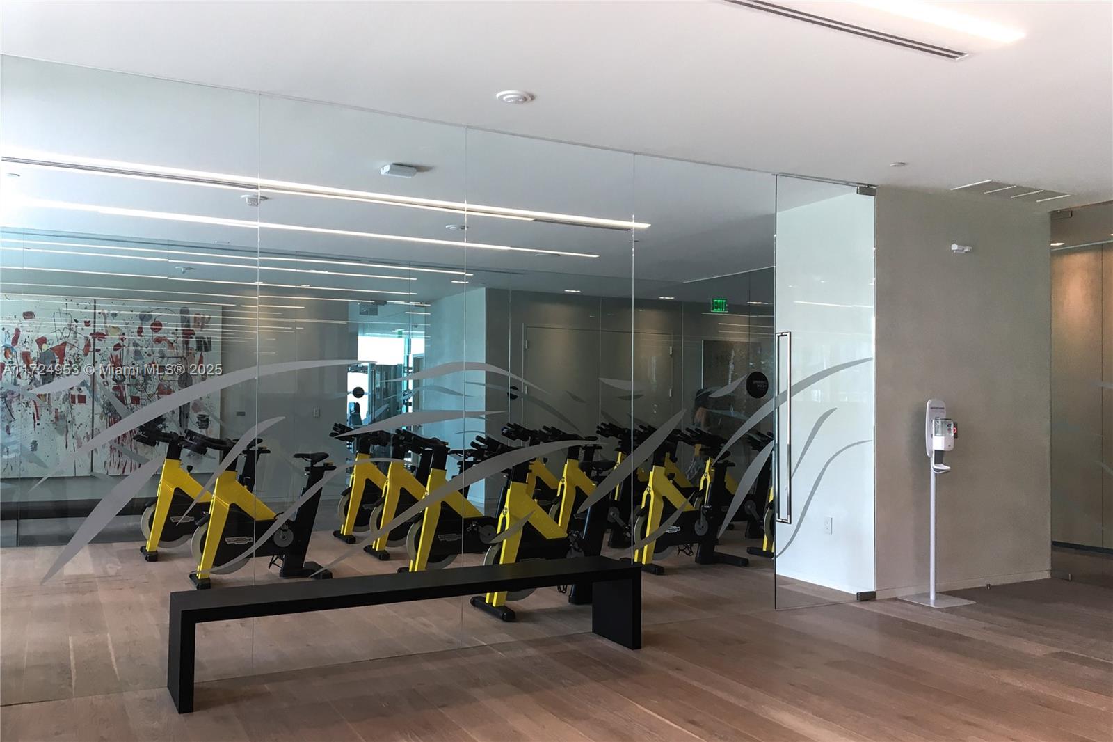 PARAISO BAY CONDO - Residential