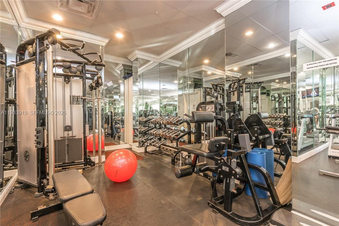 2030 S Ocean Dr 1826