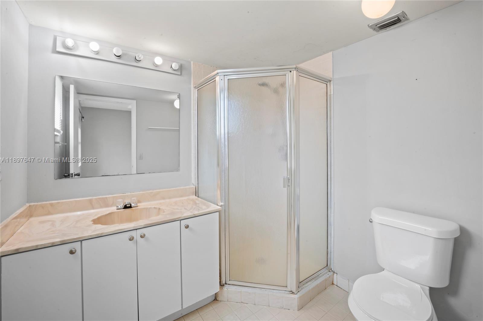 LAGO DEL REY CONDO #3 - Residential Lease