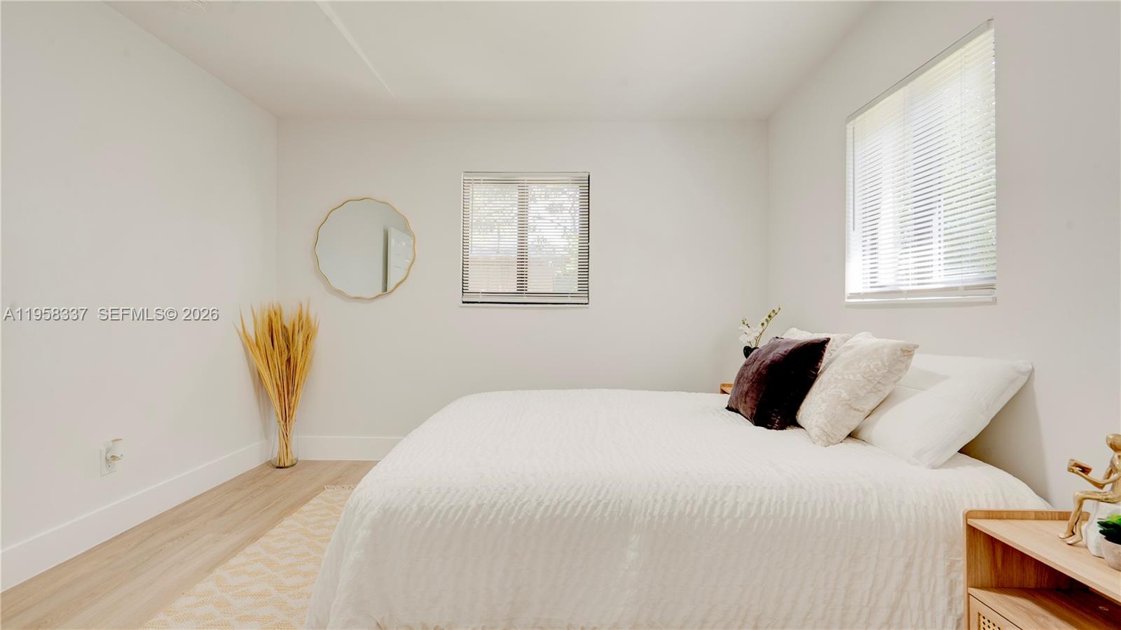 MIDDLE RIVER GARDENS - Residential