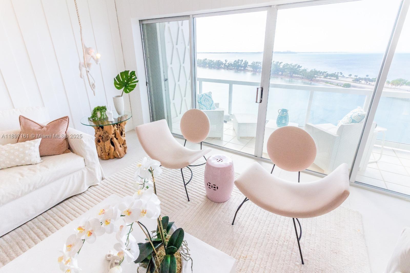 BRICKELL TOWNHOUSE CONDO - Residential Lease