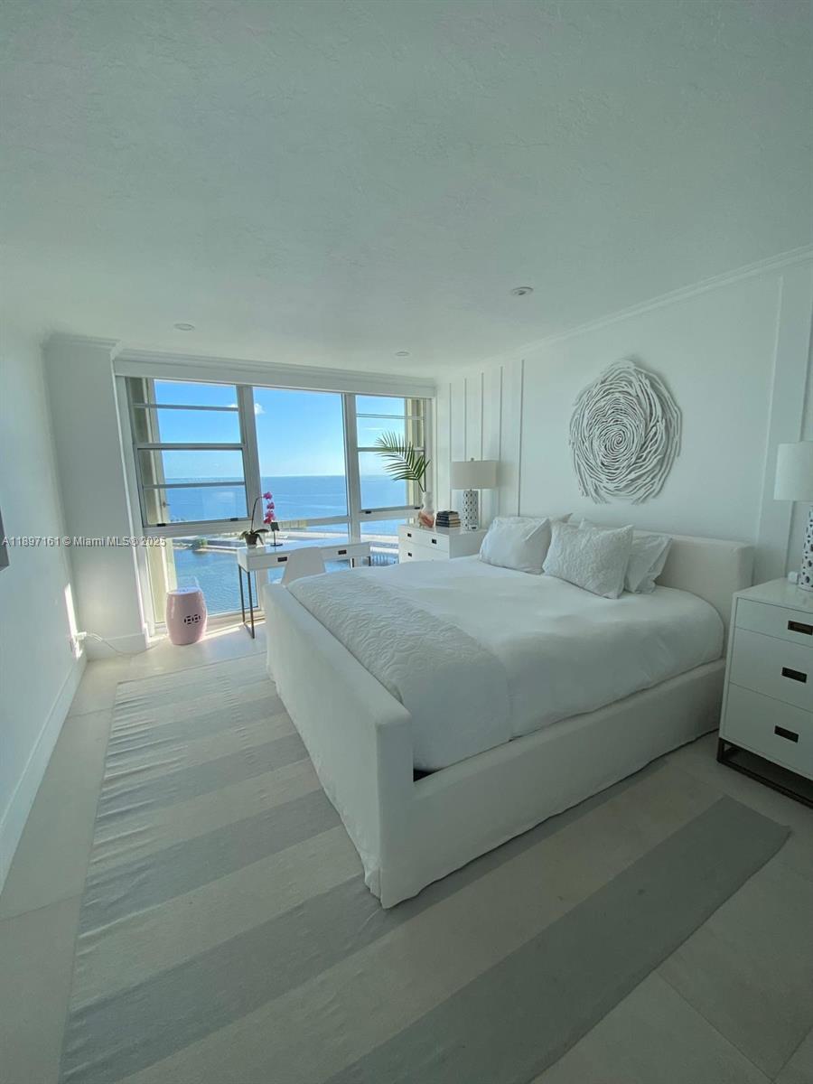 BRICKELL TOWNHOUSE CONDO - Residential Lease