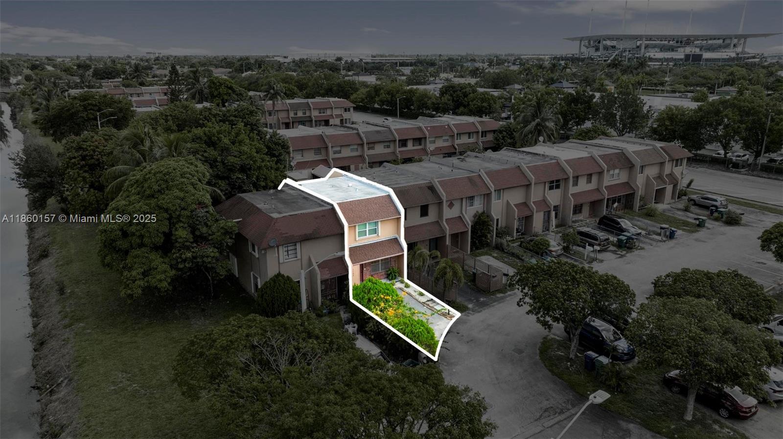 LESLIE ESTATES SEC SEVEN - Residential