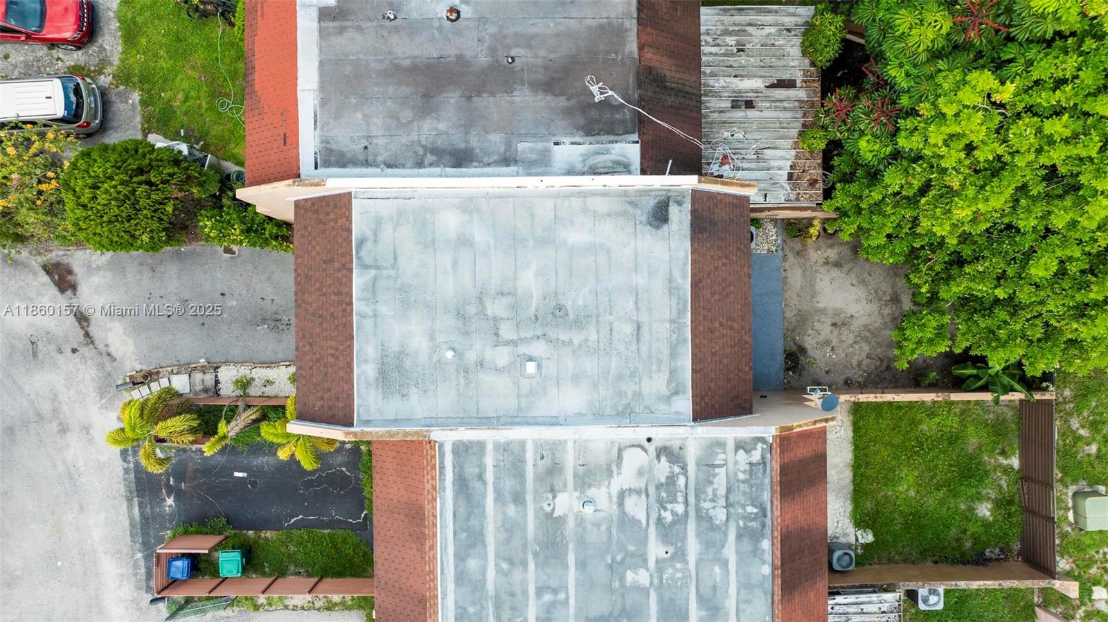 LESLIE ESTATES SEC SEVEN - Residential