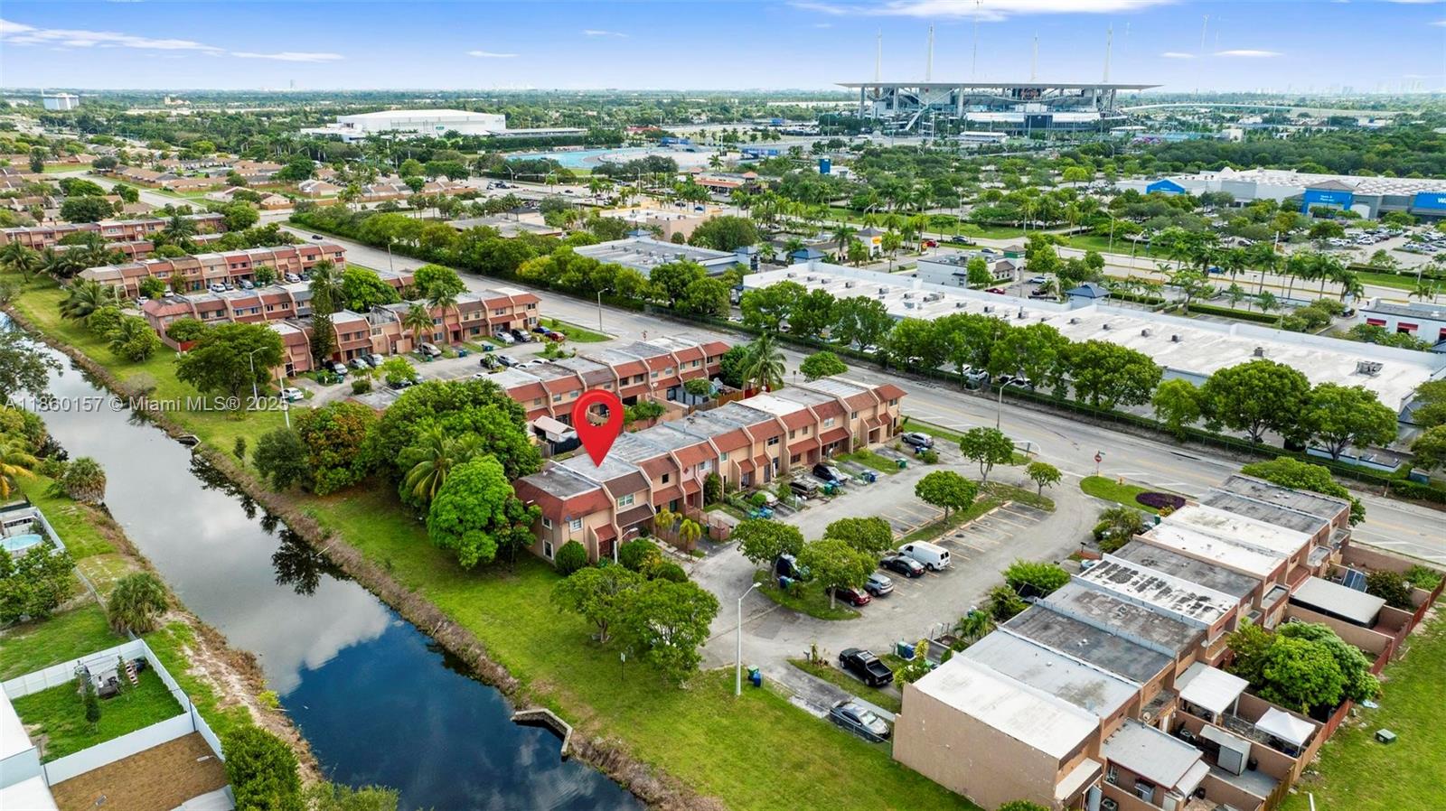 LESLIE ESTATES SEC SEVEN - Residential