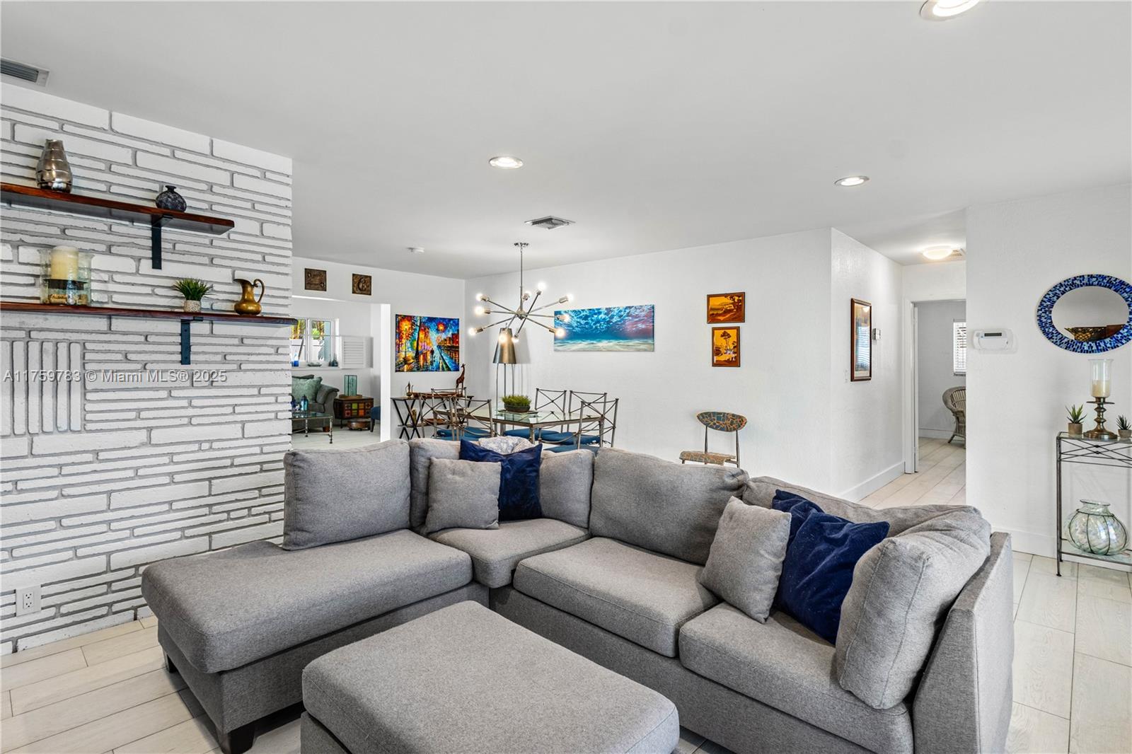 Knoll Ridge - Residential
