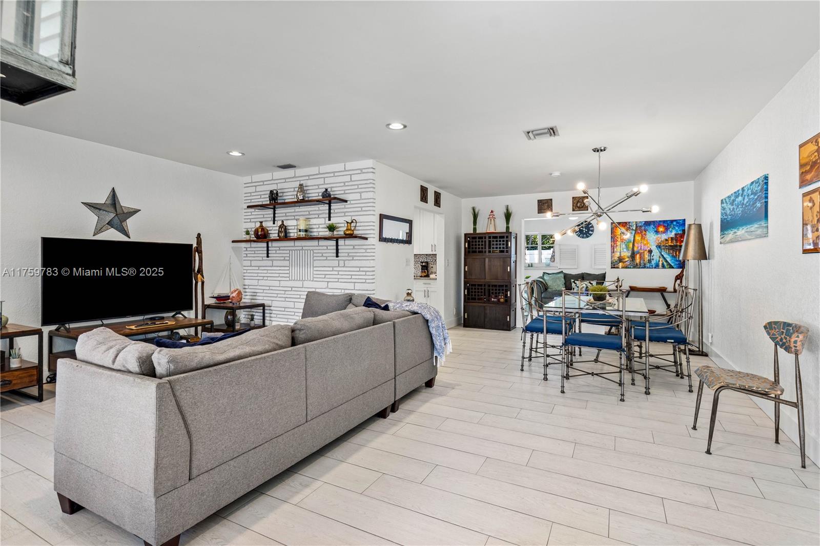 Knoll Ridge - Residential