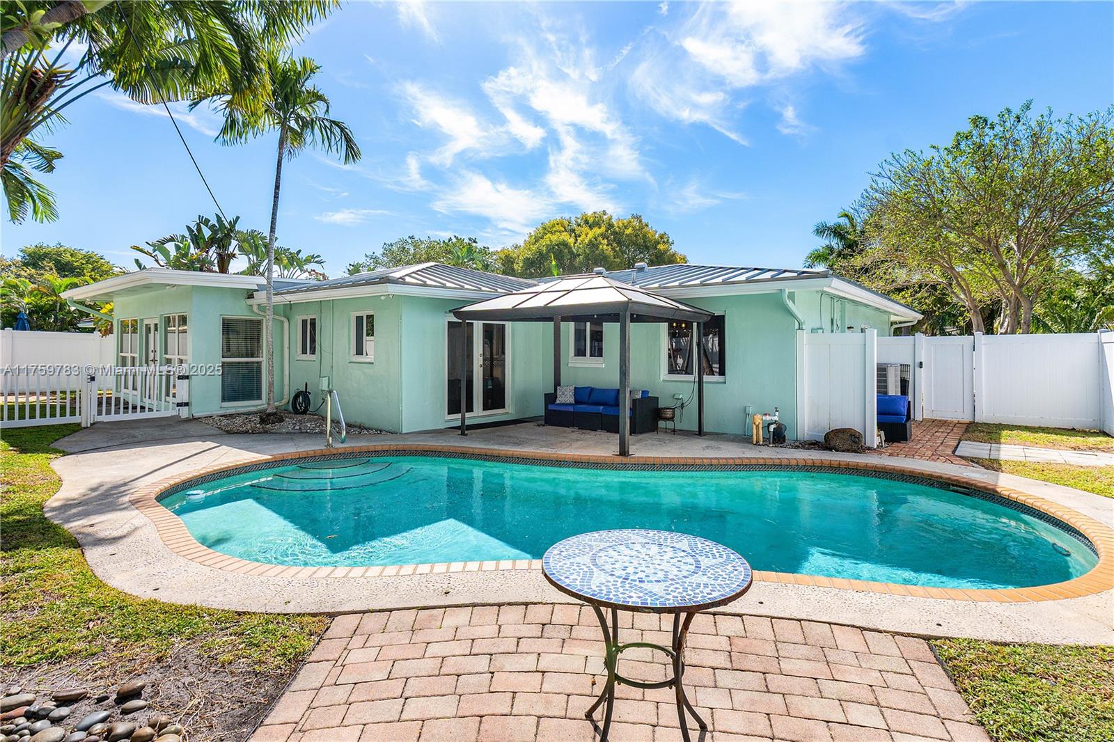 Knoll Ridge - Residential