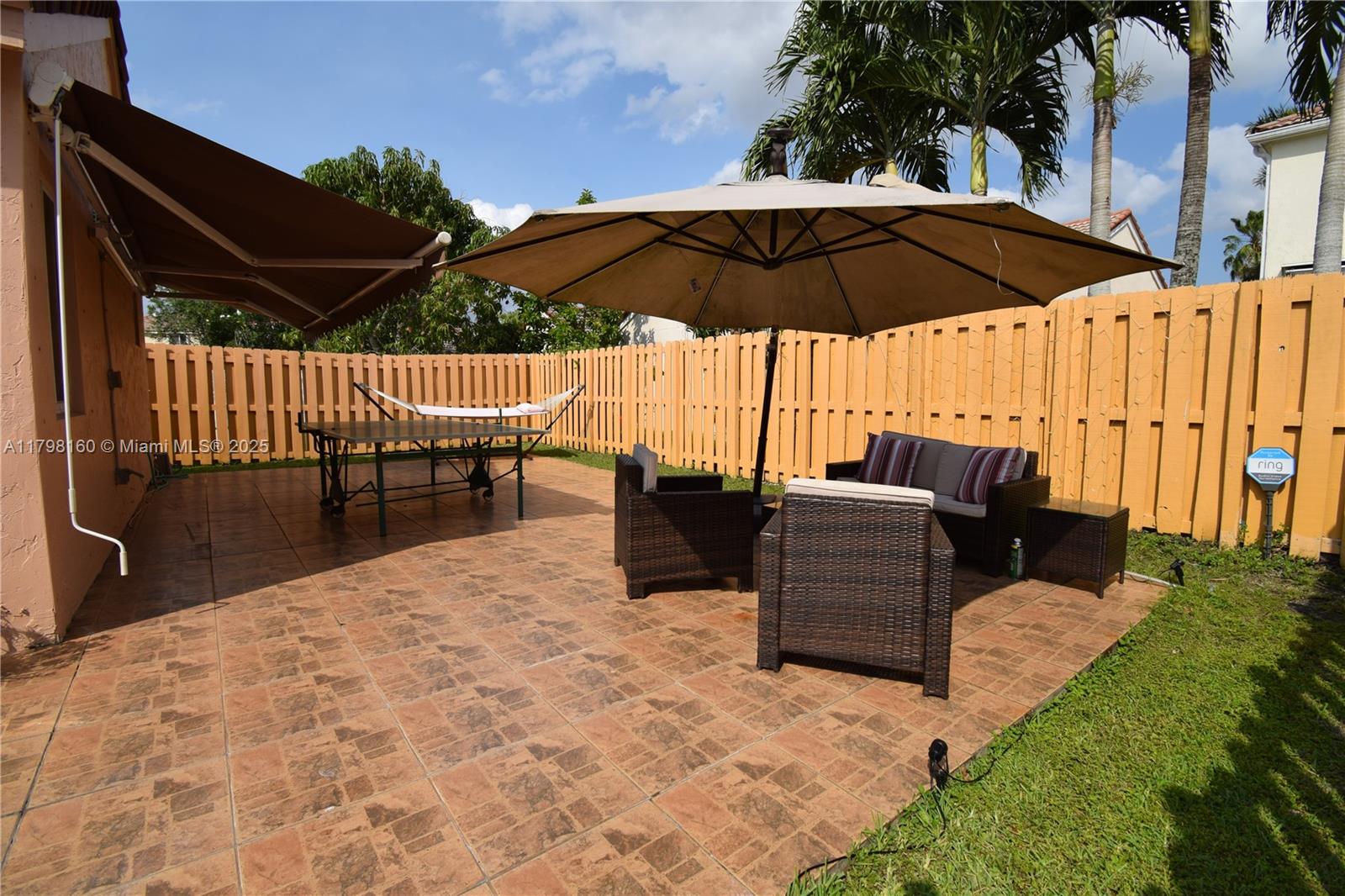 855 San Remo Dr 855