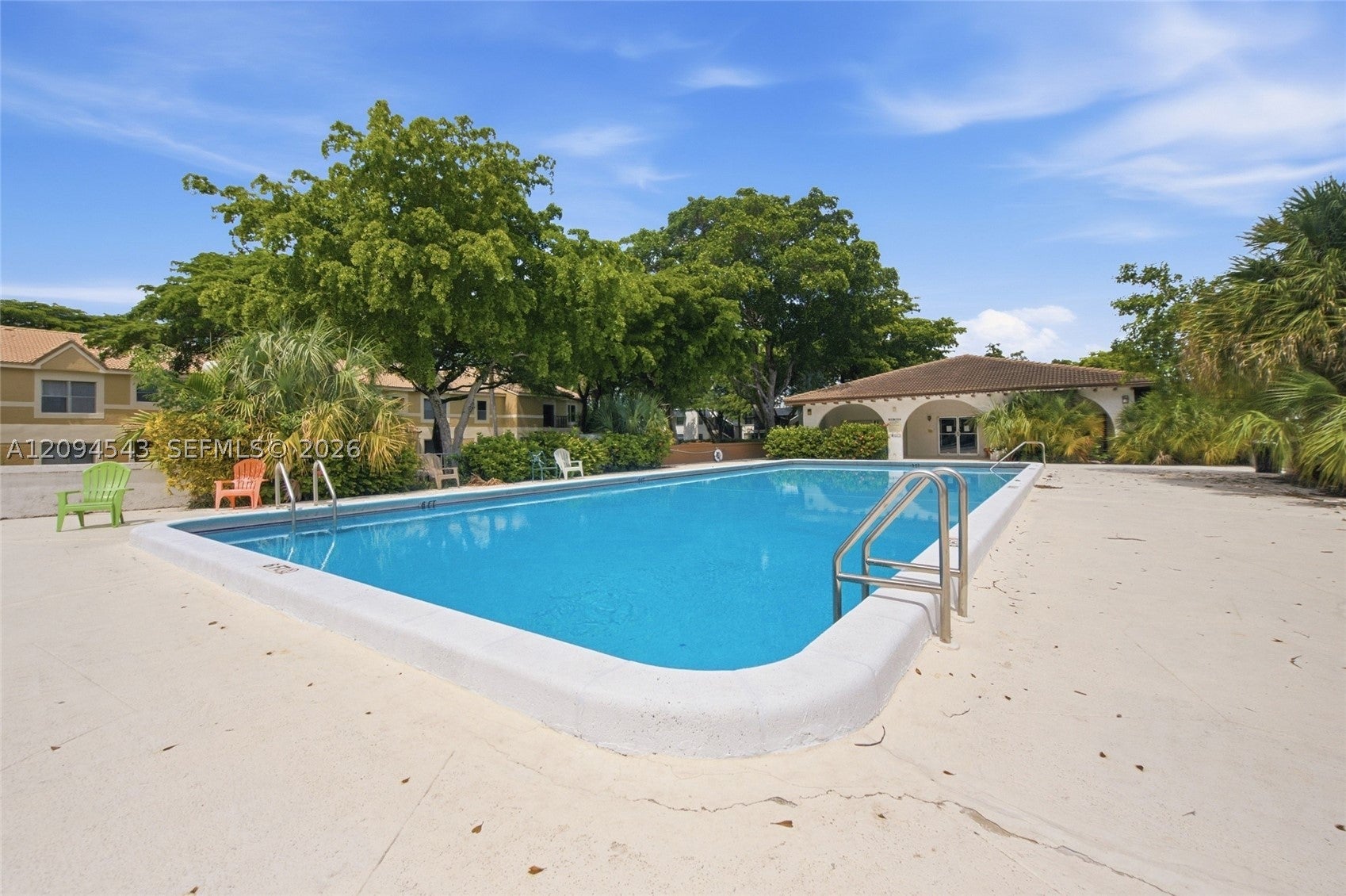 2700 Riverside Dr 302-B