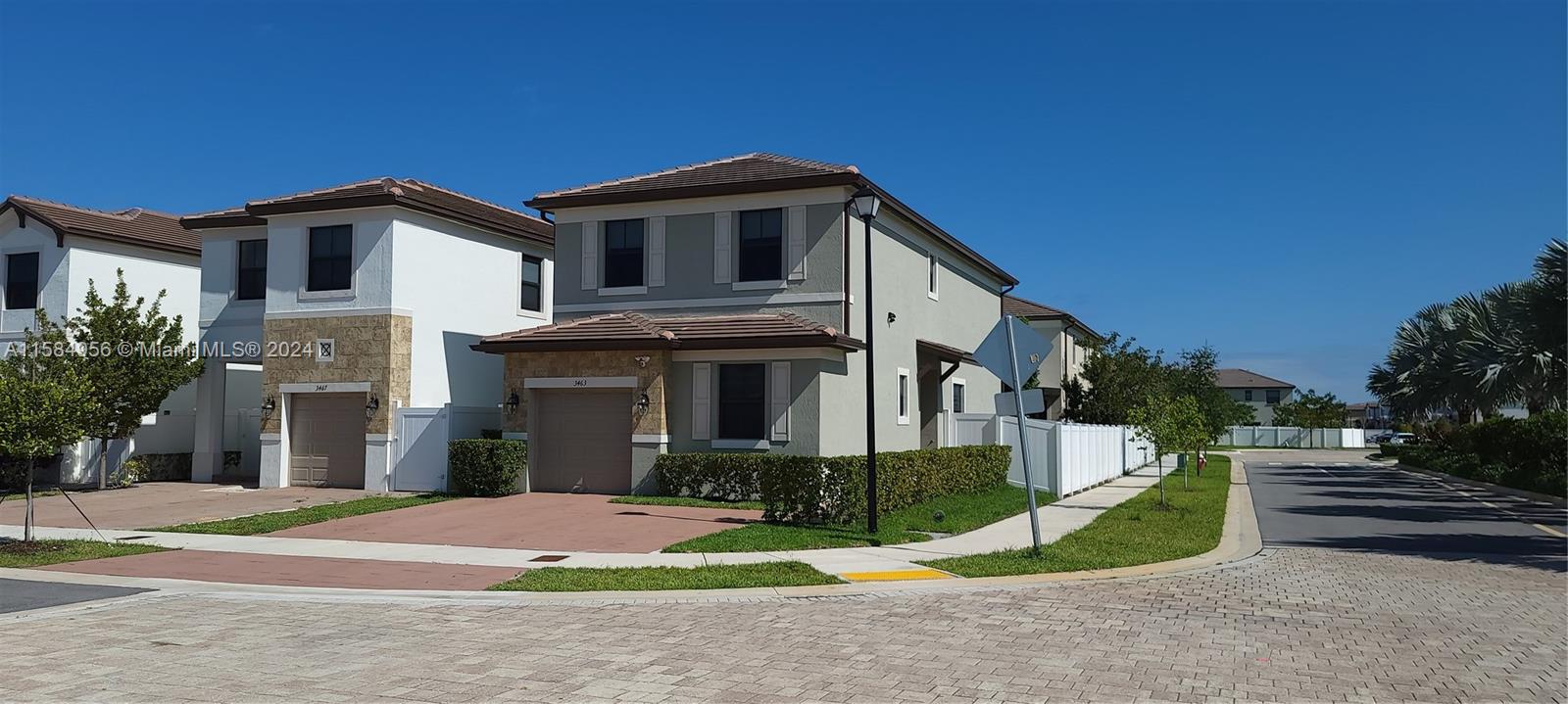 3463 W 110th St St, Hialeah, Miami-Dade County, Florida - 4 Bedrooms  
3 Bathrooms - 