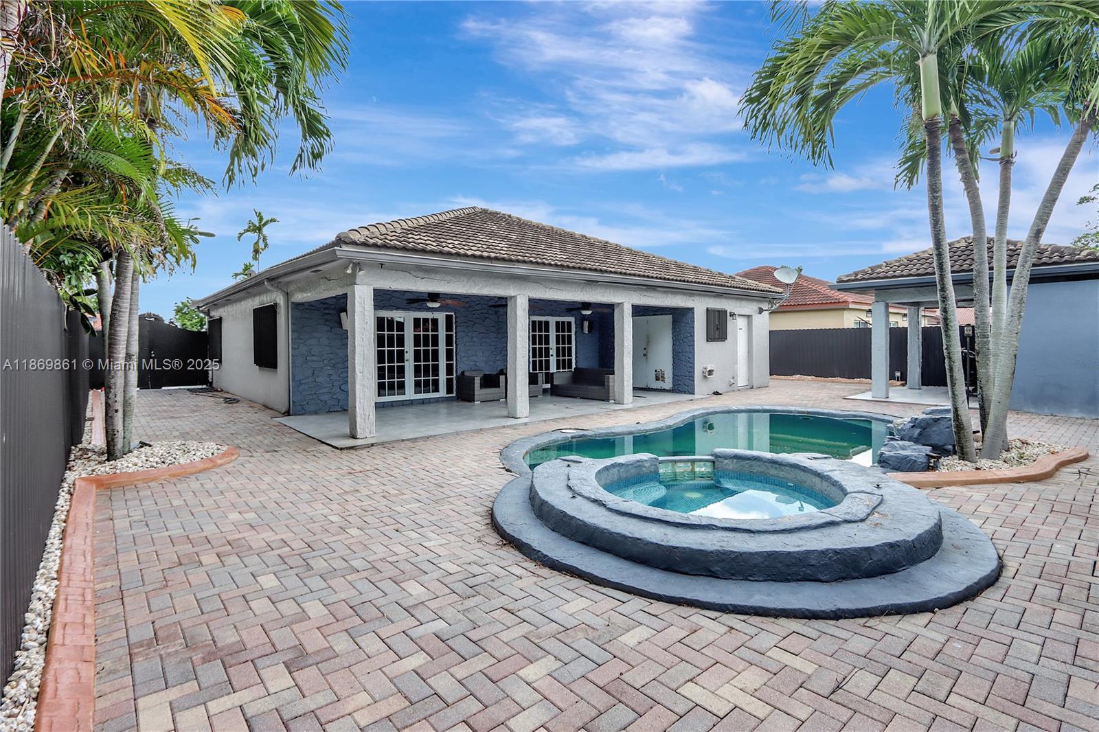 ELISE ESTATES - Residential