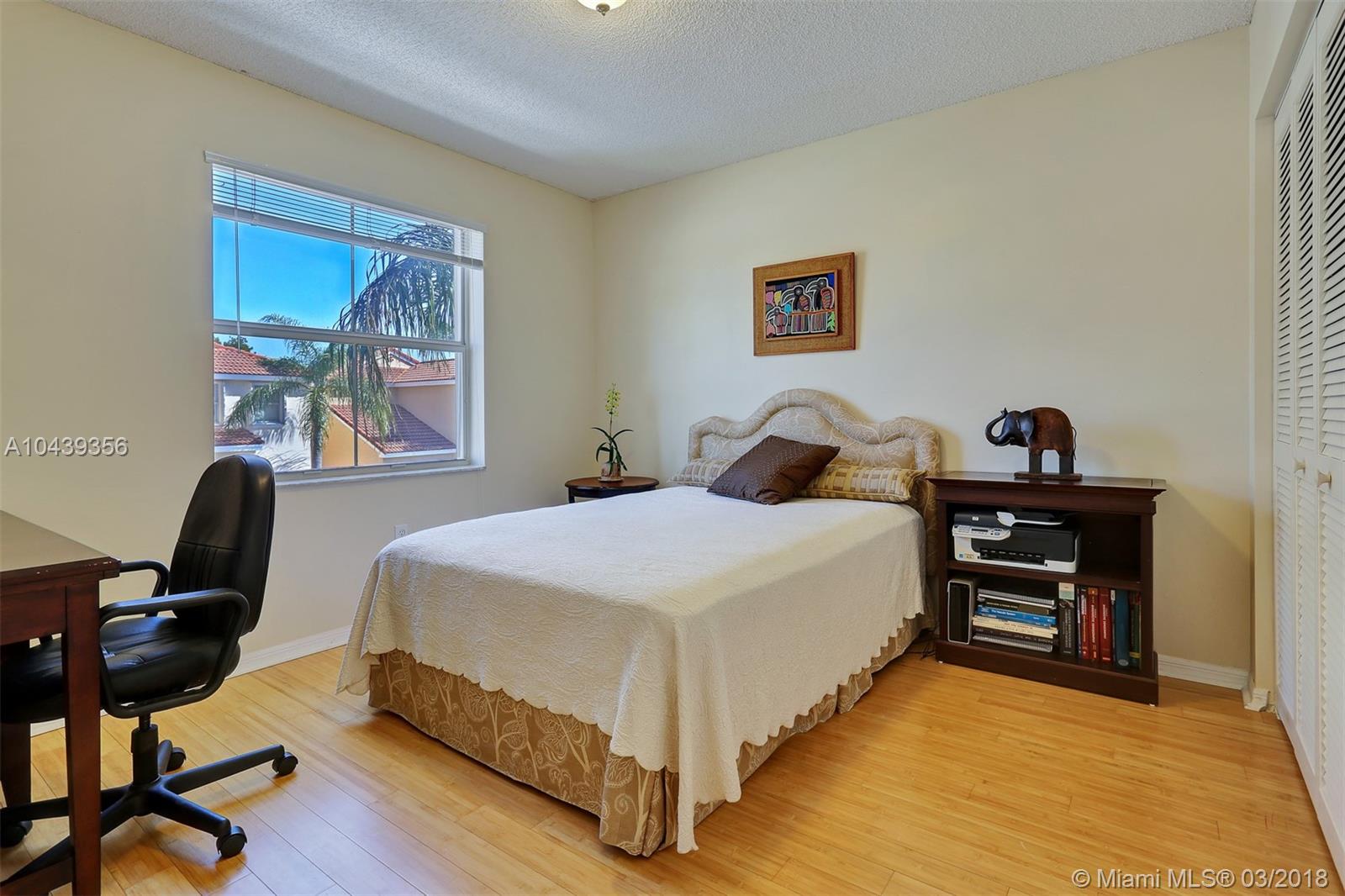 THE PARK - Residential