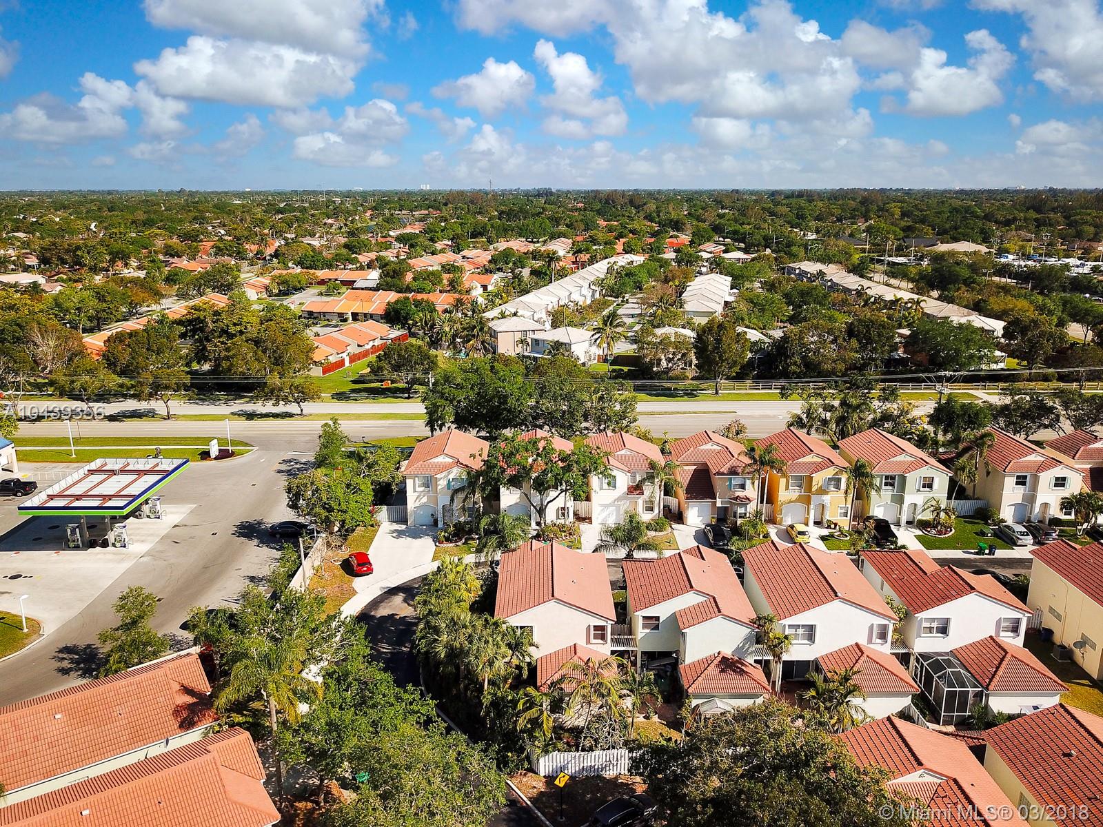 THE PARK - Residential