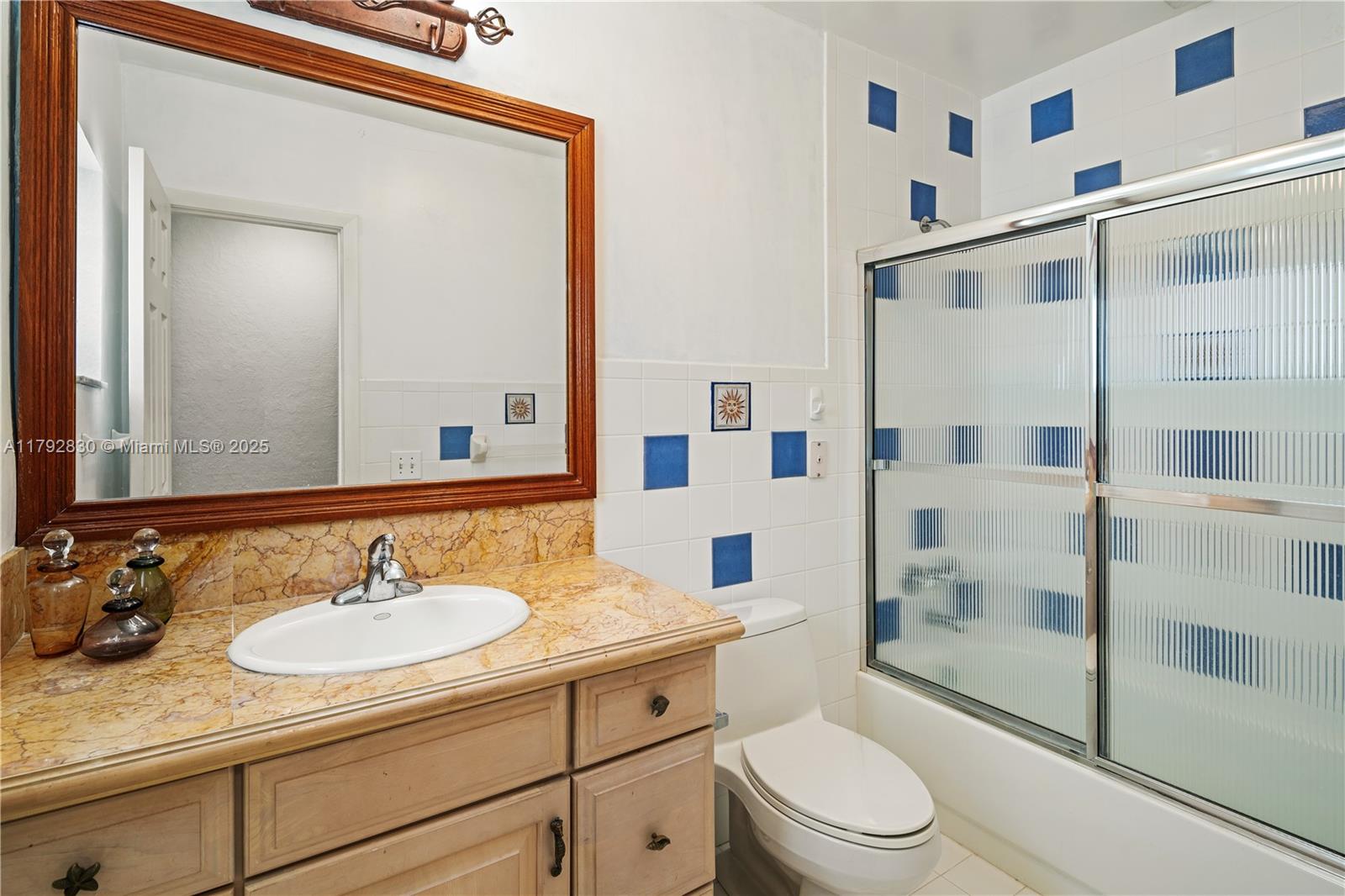 TROPICAL ISLE HOMES SUB 4 - Residential