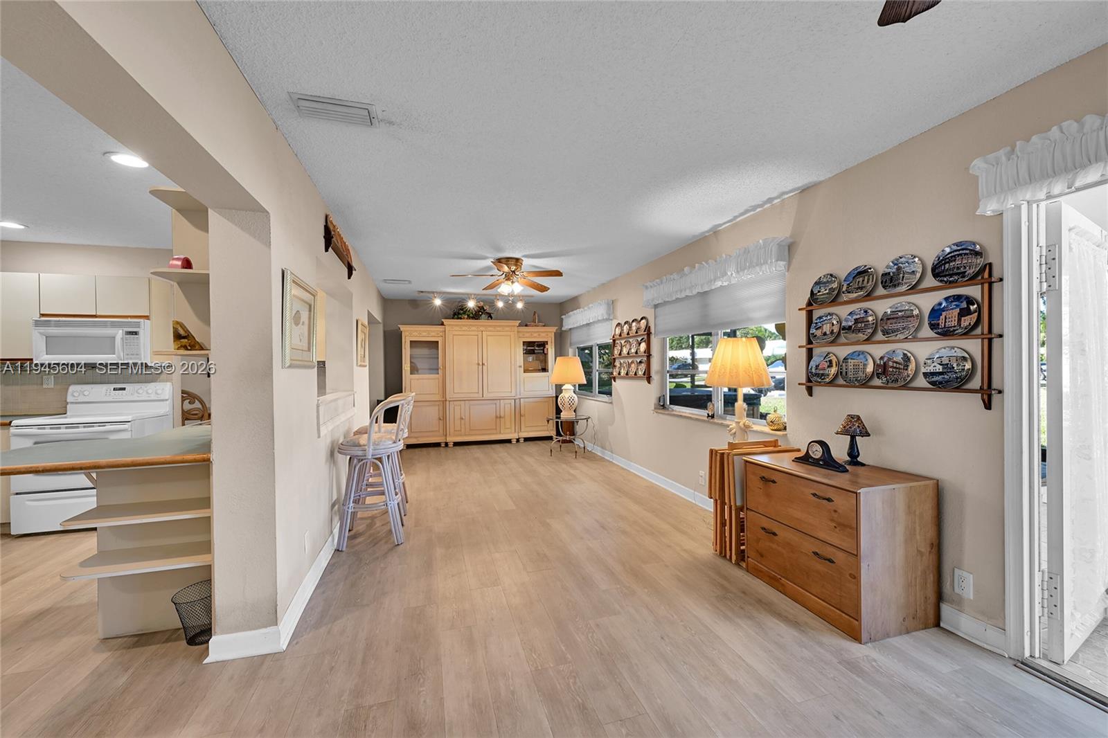 MAINLANDS OF TAMARAC LAKE - Residential