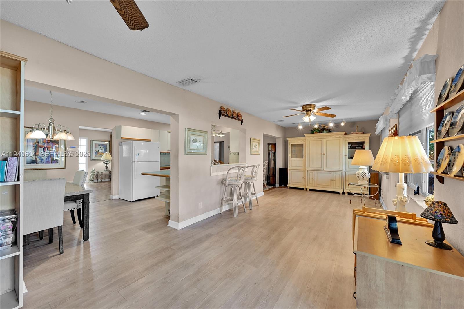 MAINLANDS OF TAMARAC LAKE - Residential