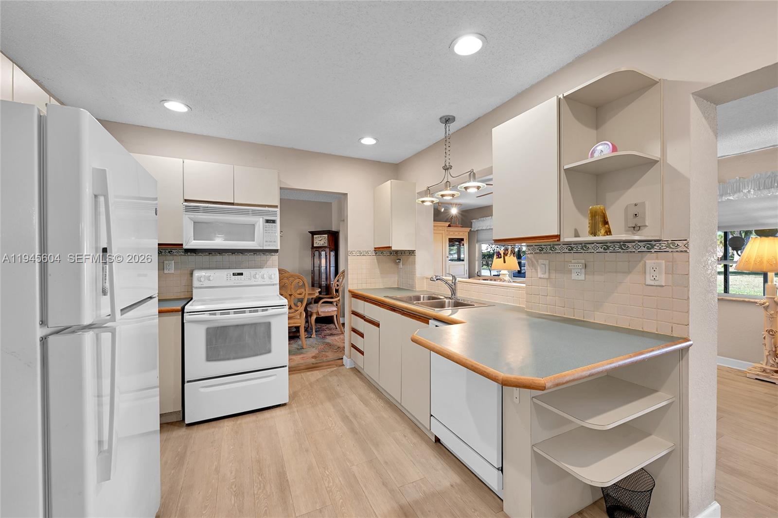 MAINLANDS OF TAMARAC LAKE - Residential