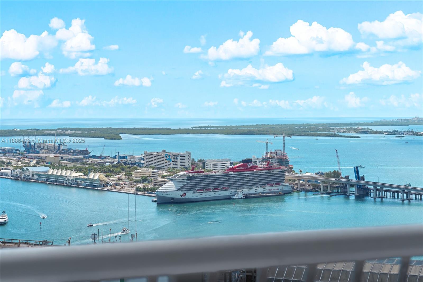 1750 N Bayshore Dr 4802