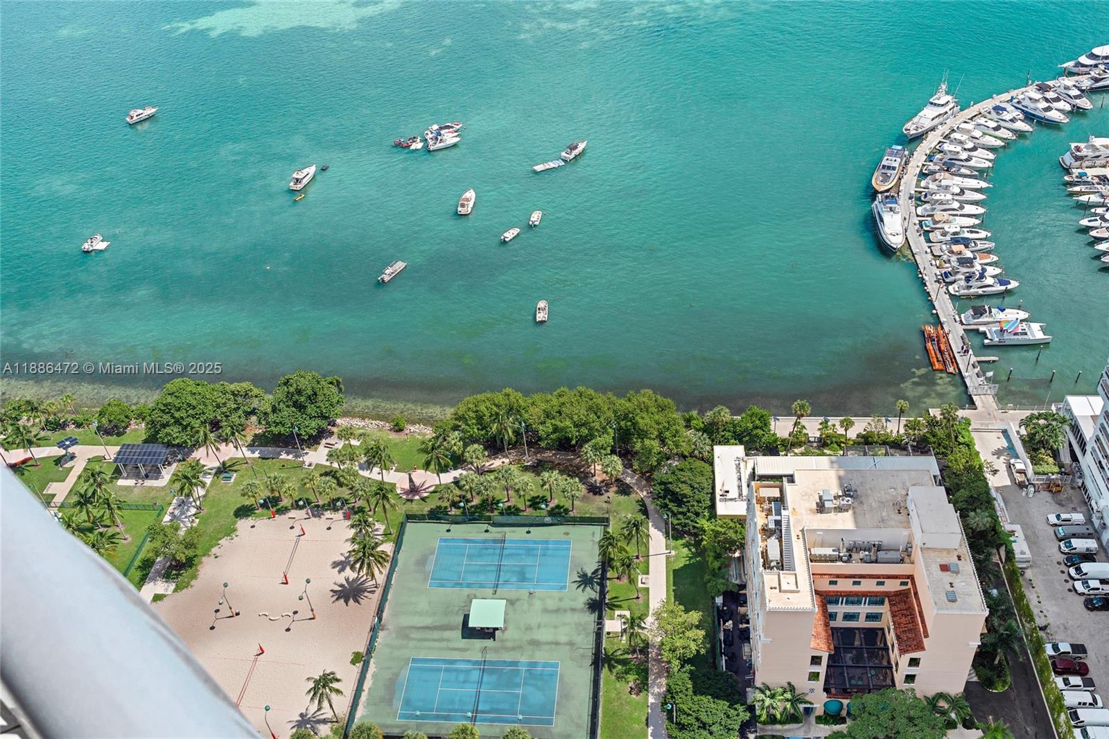 OPERA TOWER CONDO - Residential