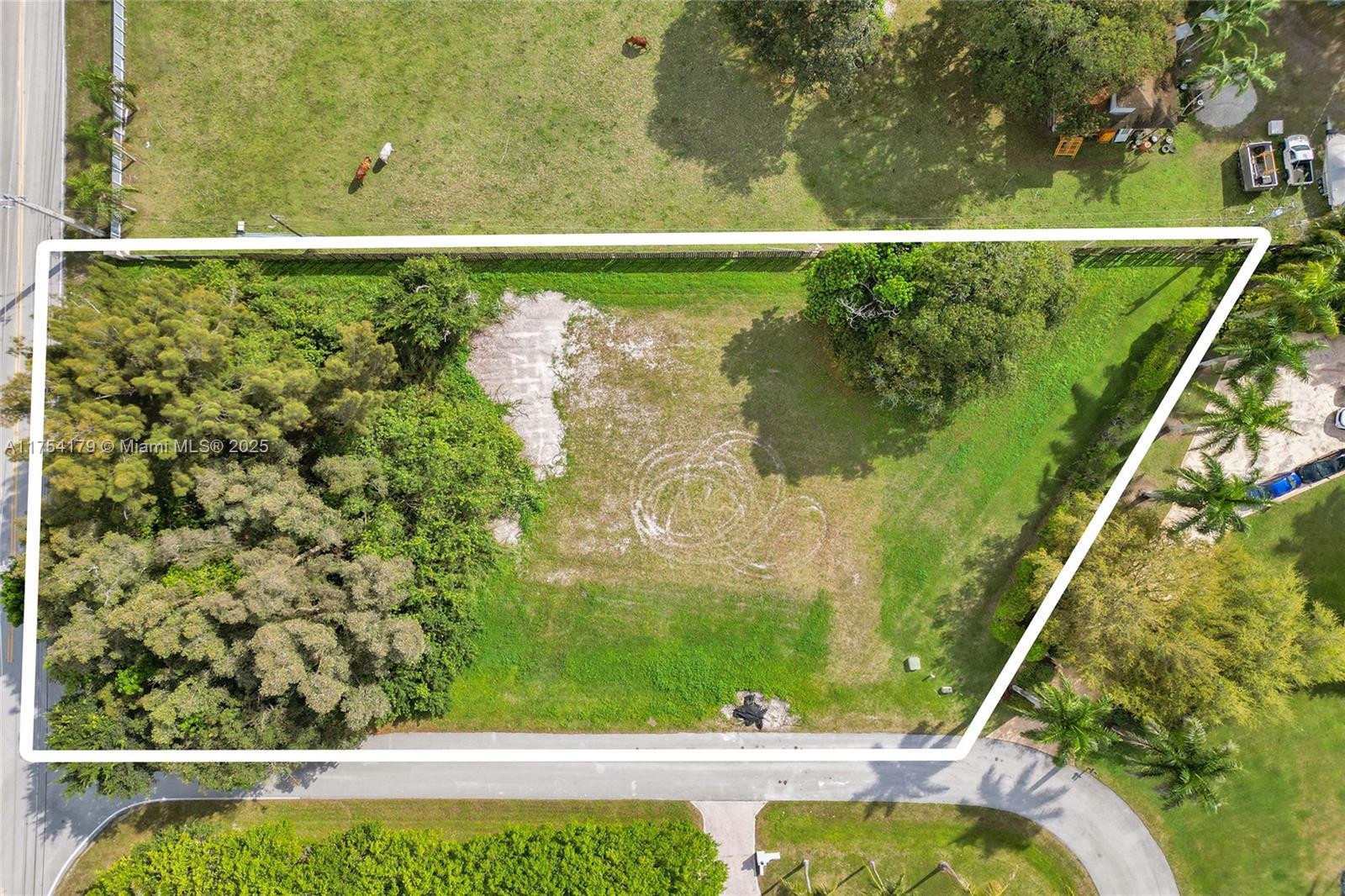 11200 NW 14th St