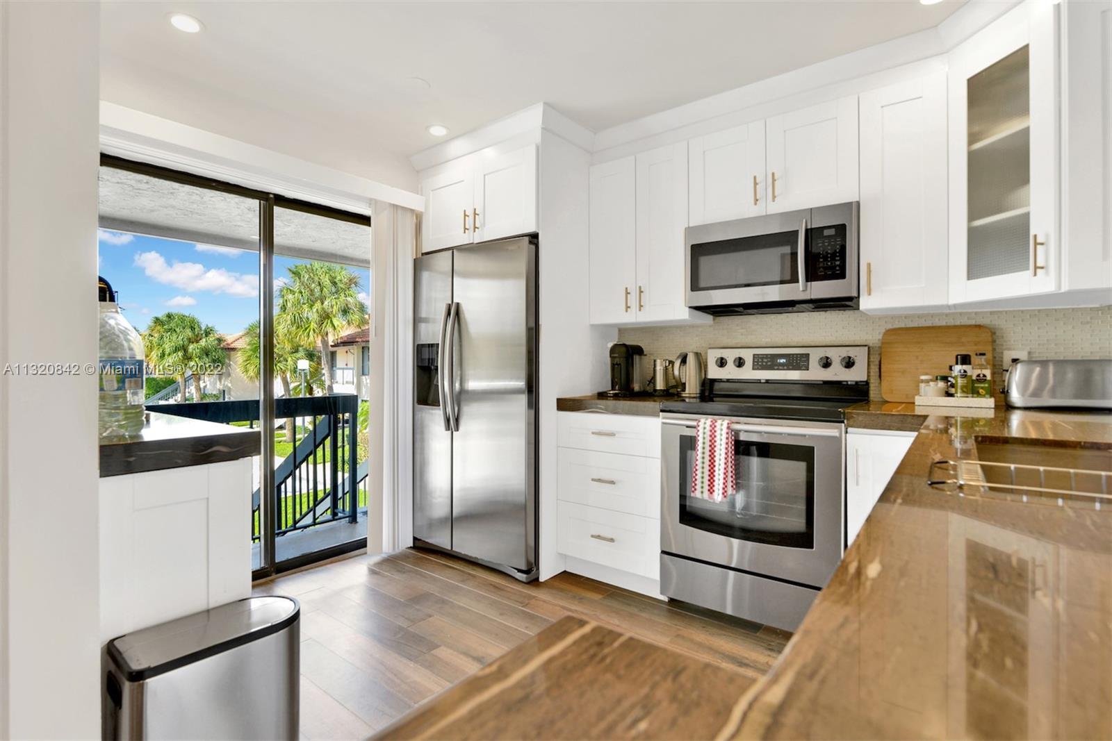 SAN REMO GOLF & TENNIS CL - Residential