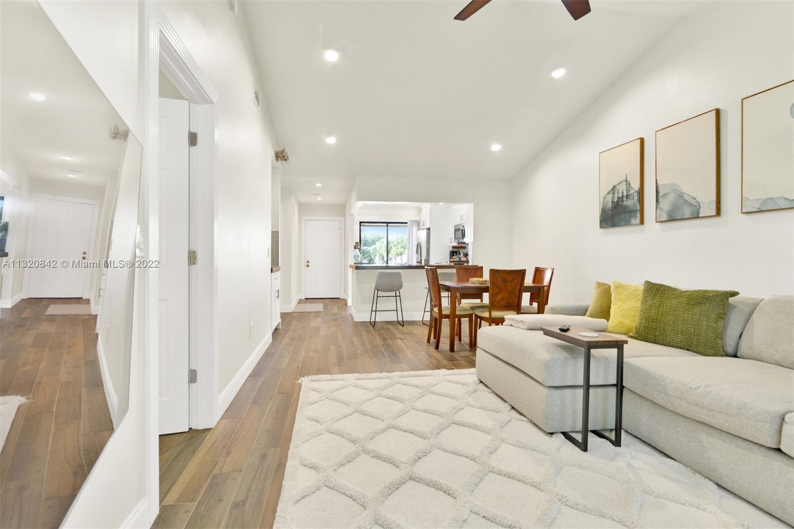 SAN REMO GOLF & TENNIS CL - Residential