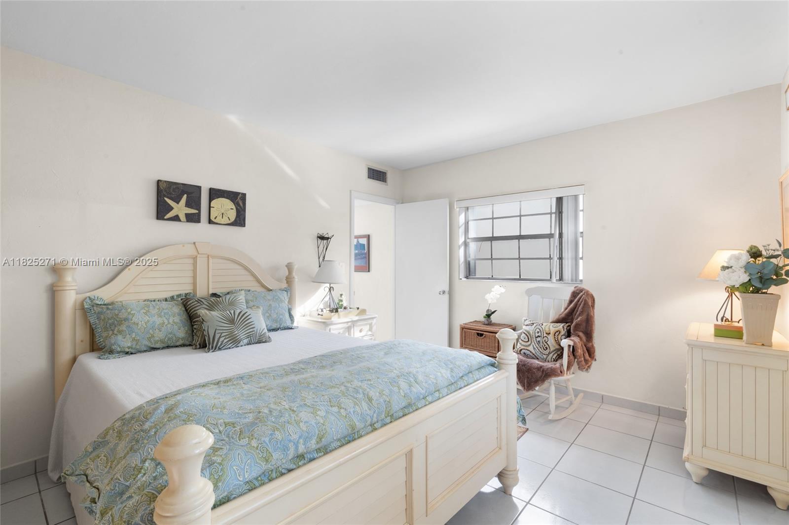 GREEN HILLS PARK WEST NO - Residential