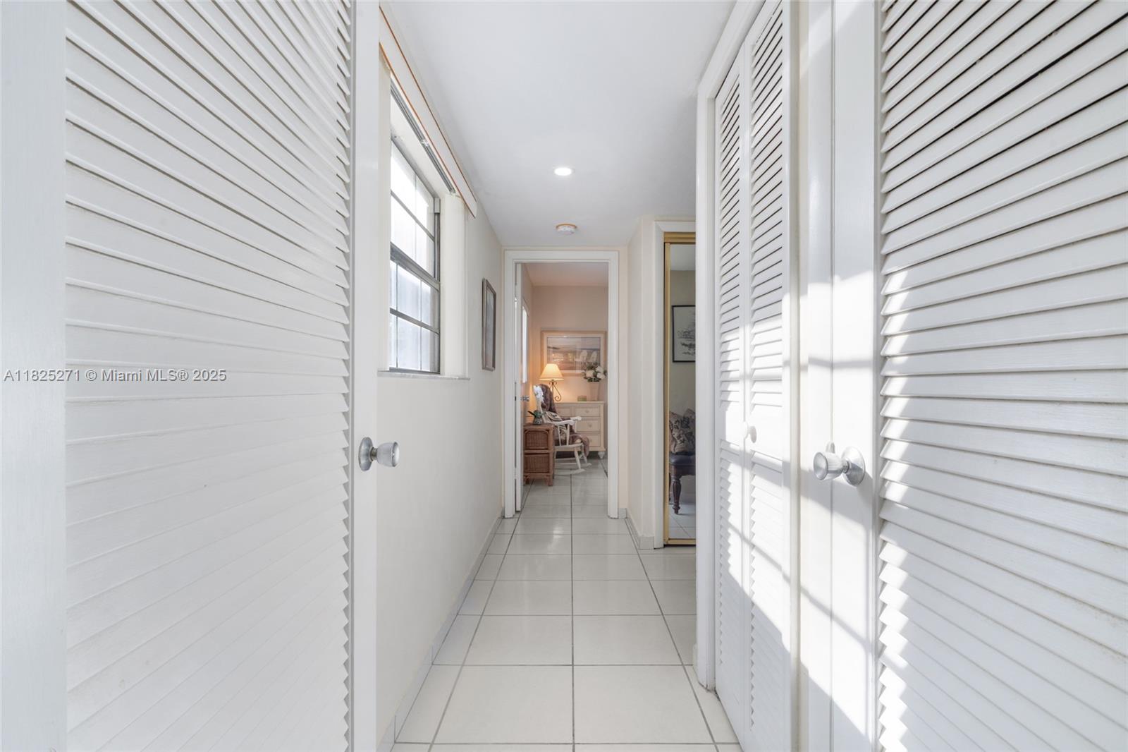 GREEN HILLS PARK WEST NO - Residential