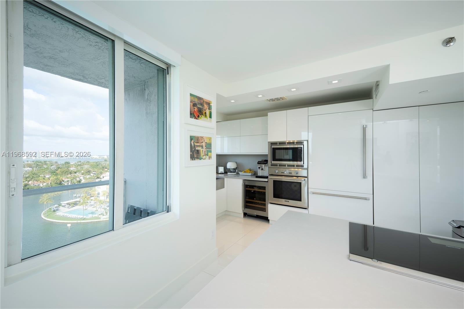 THE GRANDVIEW CONDO - Residential