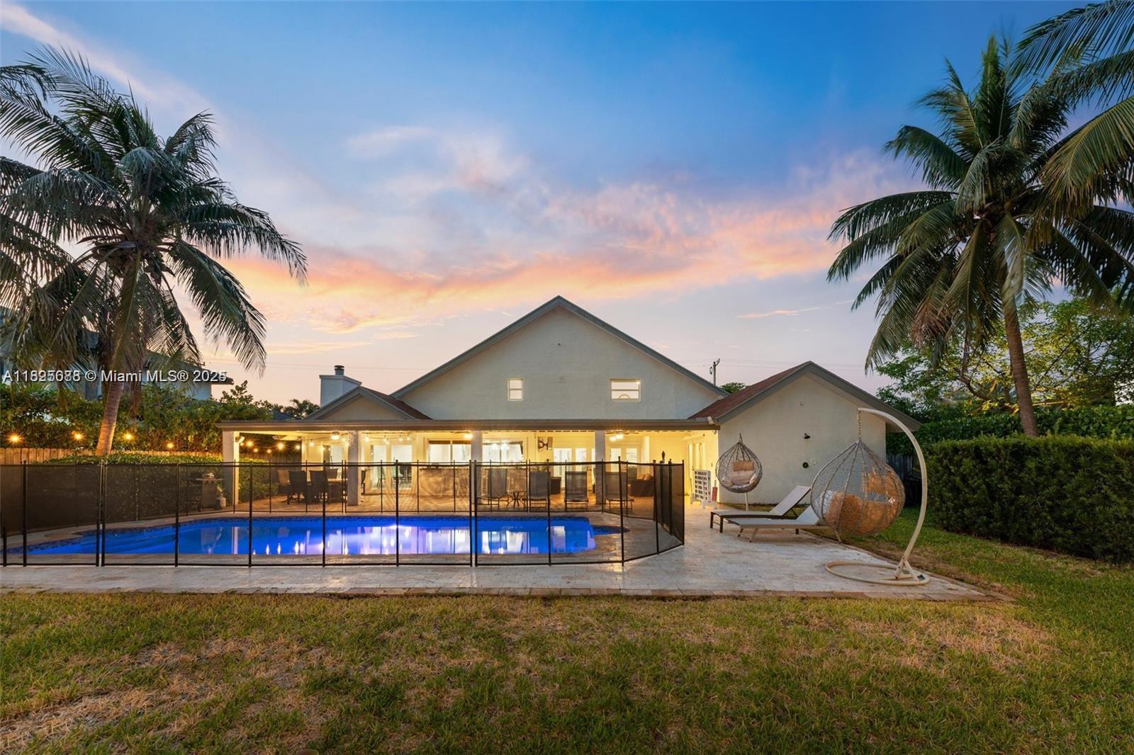 GOLDEN ISLES ESTATES FIRS - Residential