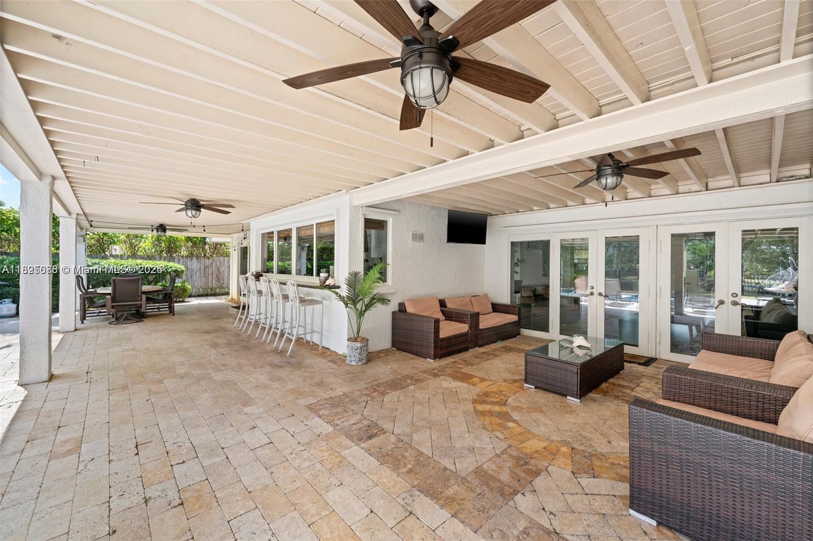 GOLDEN ISLES ESTATES FIRS - Residential