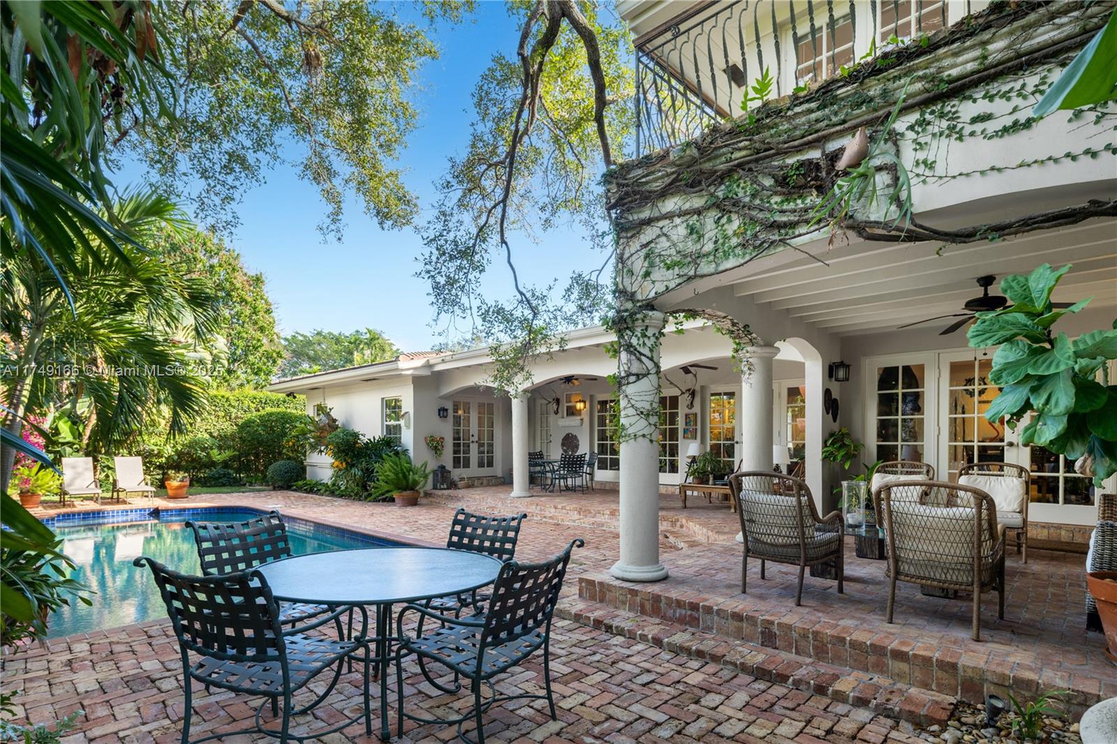 CORAL GABLES COUNTRY CLUB - Residential