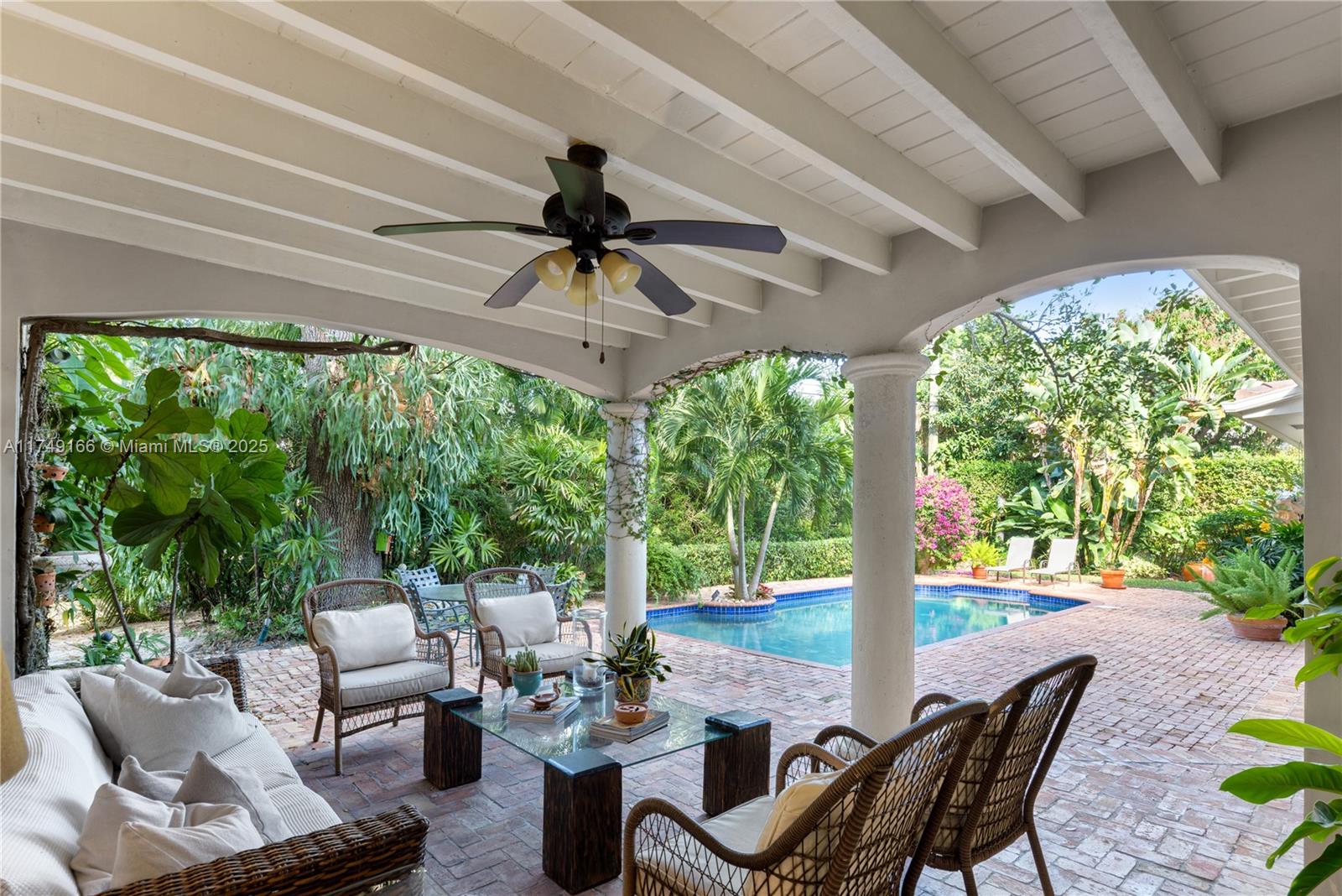 CORAL GABLES COUNTRY CLUB - Residential