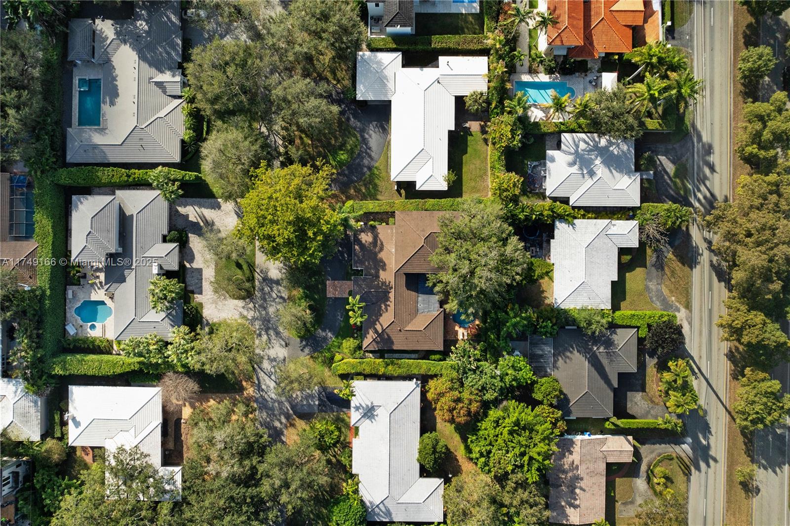 CORAL GABLES COUNTRY CLUB - Residential