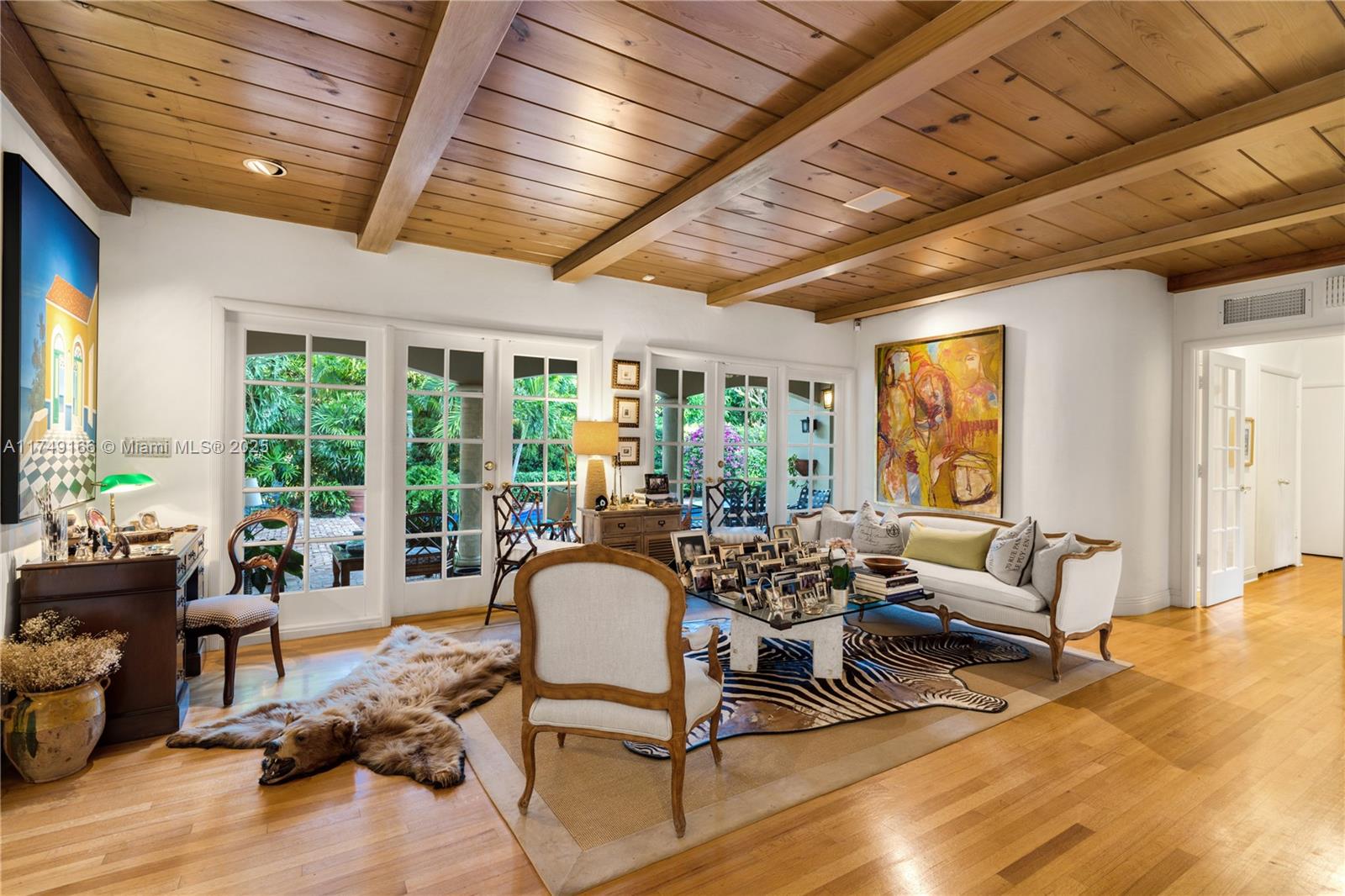 CORAL GABLES COUNTRY CLUB - Residential