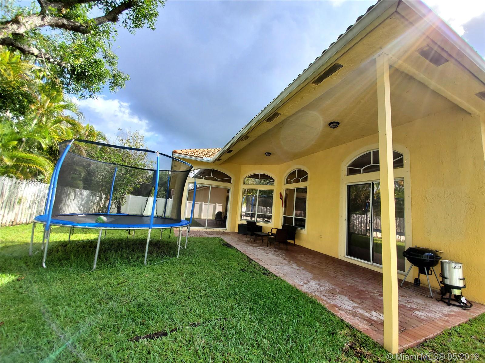 PEMBROKE FALLS-PH 4A - Residential Lease