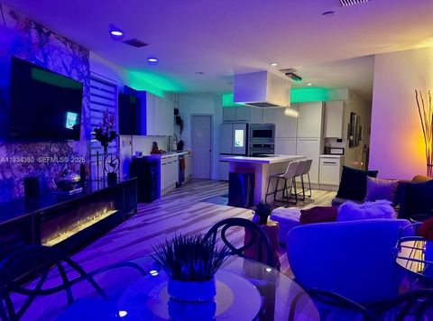 407 SW 5th St Fort Lauderdale FL 33315