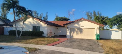 5861 NW 201st Ln Hialeah FL 33015