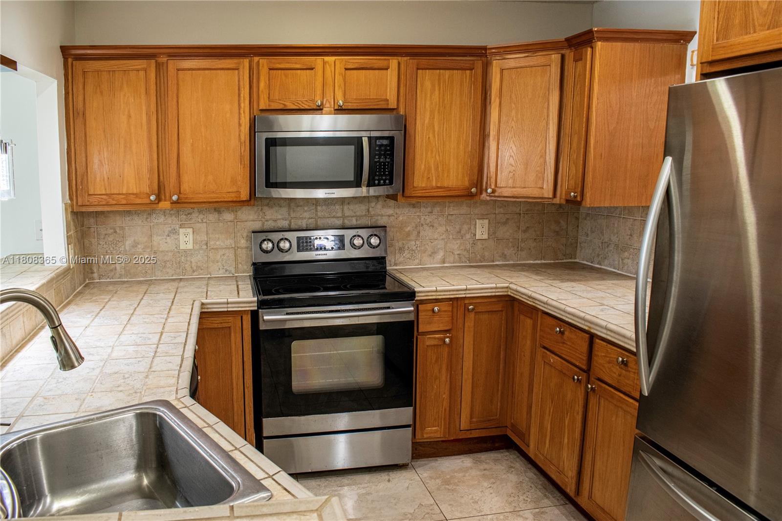 HOLIDAY SPRINGS VILLAGE 2 - Residential